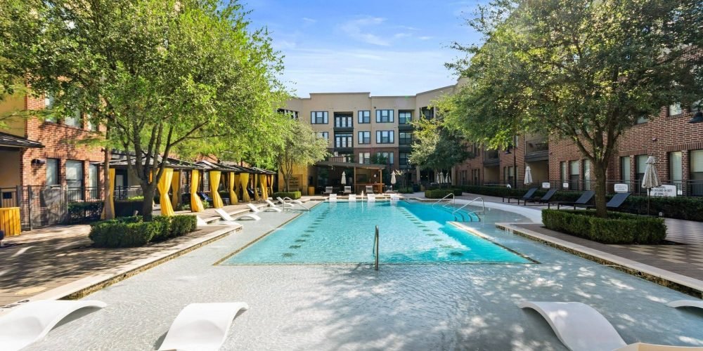 AMLI West Plano 5