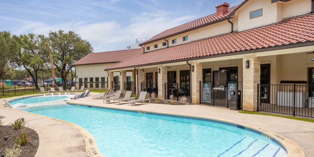 Avery Oaks 5