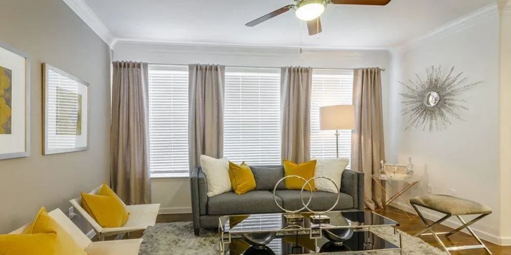 Berkshire Lakeway 1