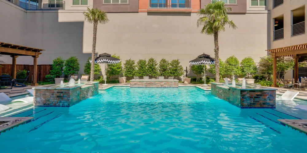 Bottle House on Main 5