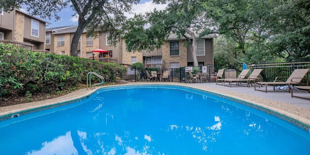 Broken Oak Townhomes 5
