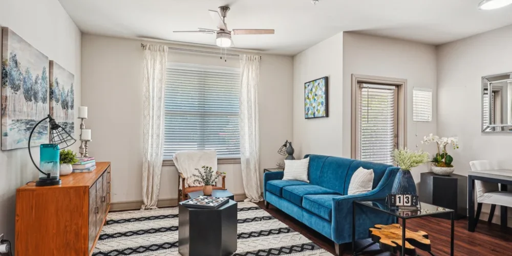 Century Lake Highlands 1