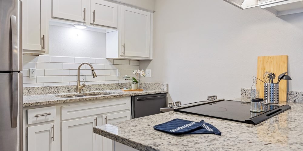 Clayton Pointe 2