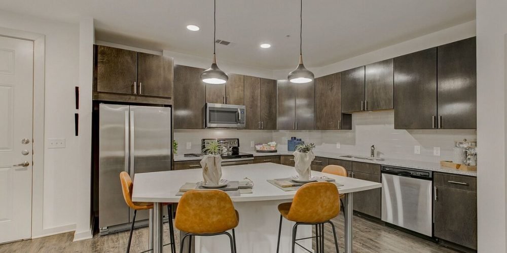 Eastbank at Waterside 2