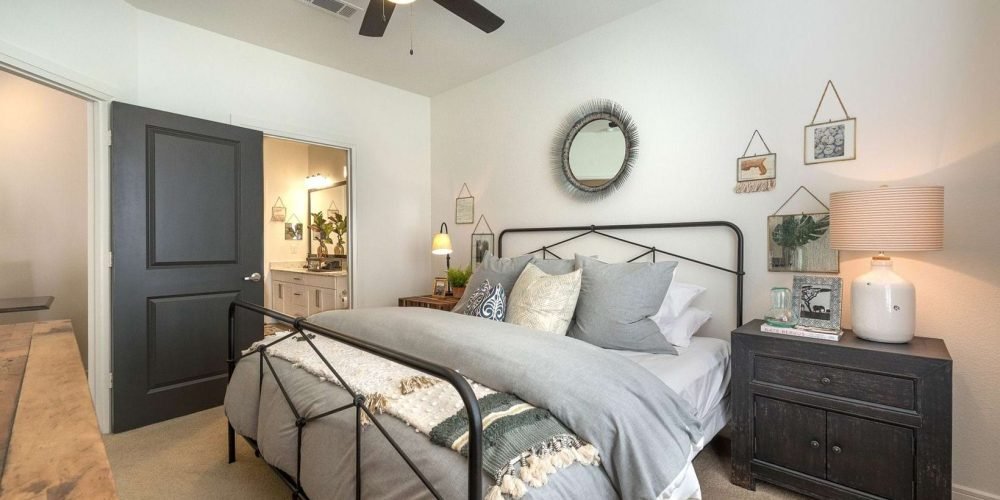 Elora Flower Mound 4