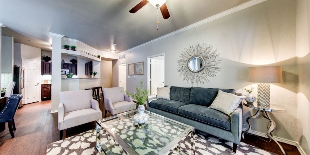 Firestone West 7th 1