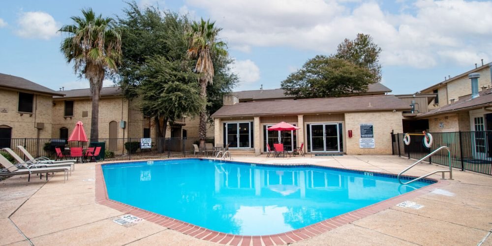 Forest Oaks 5