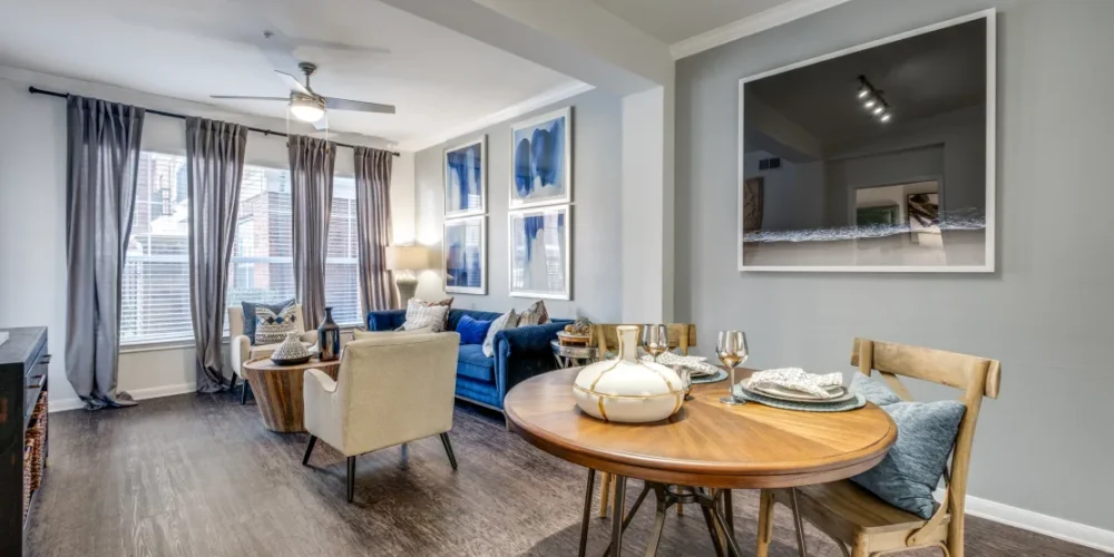 Gateway East at the Arts District 1