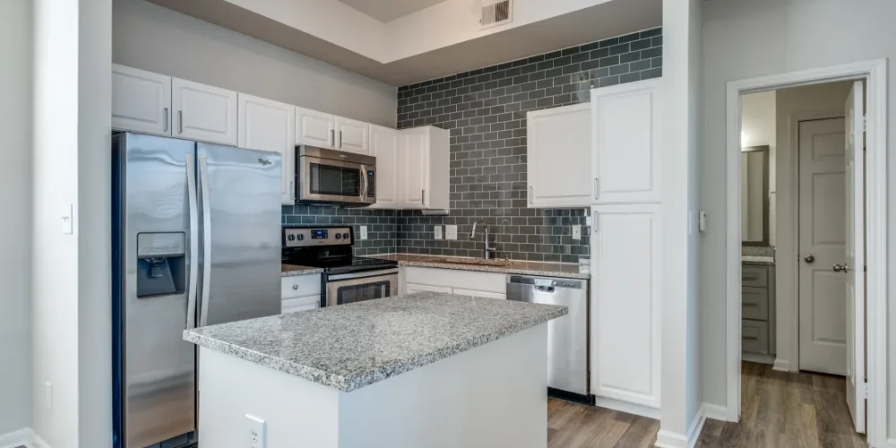 Gateway East at the Arts District 2