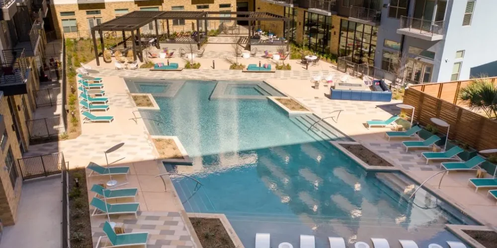 Heritage Plaza 5