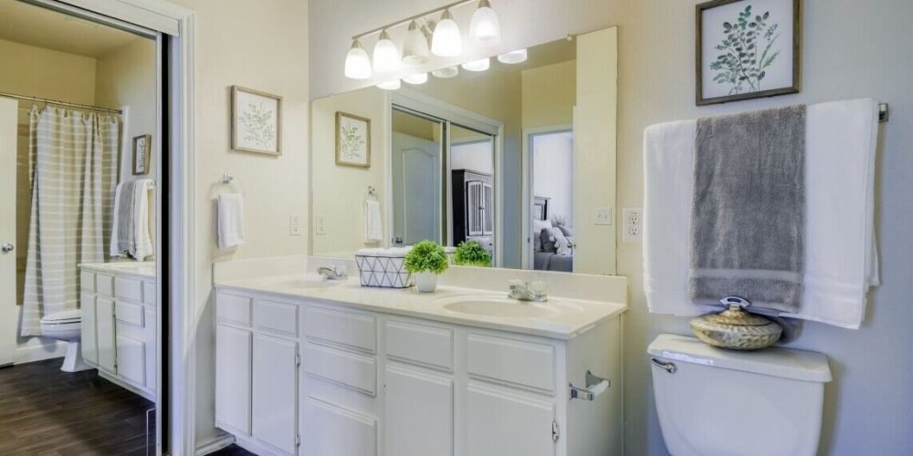 RealPage, Inc. https://www.propertyphotos.com