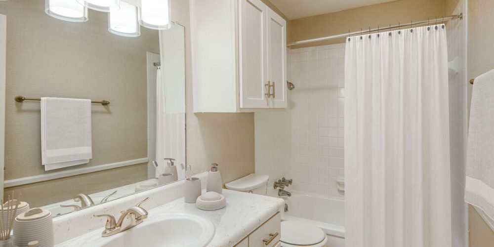 RealPage, Inc. https://www.propertyphotos.com