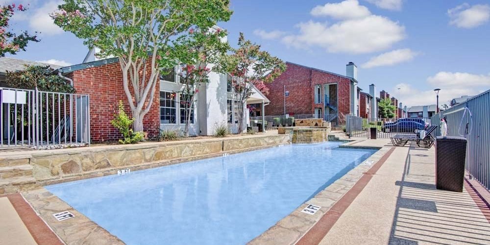 Lane at Towne Crossing 5