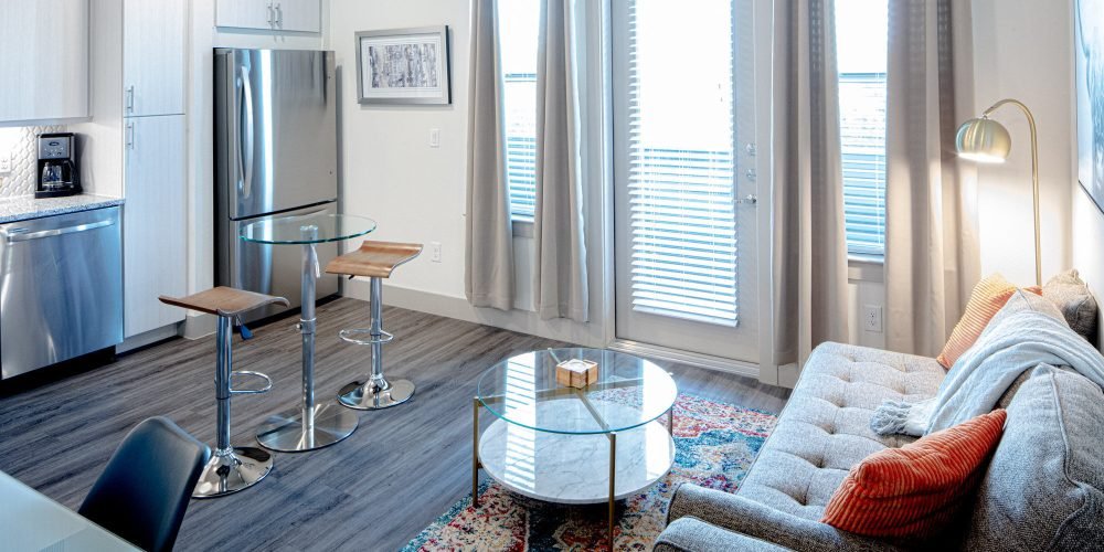 Magnolia on Oak Street 1