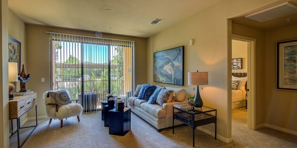 Old Hickory Square 1