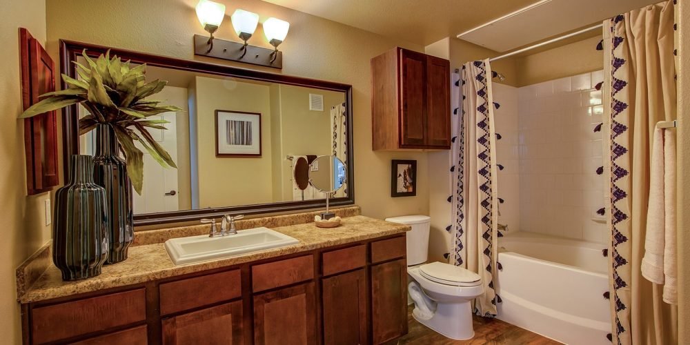 Old Hickory Square 3