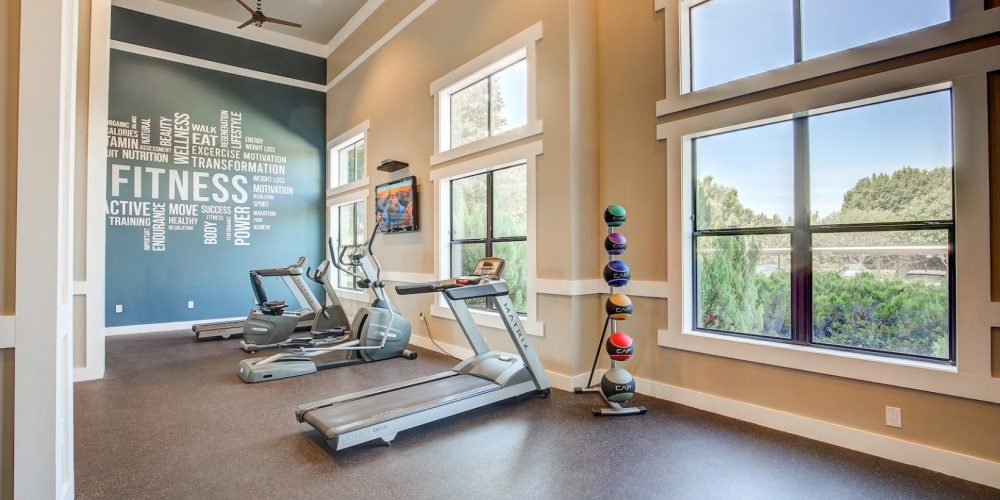 Old Hickory Square 4