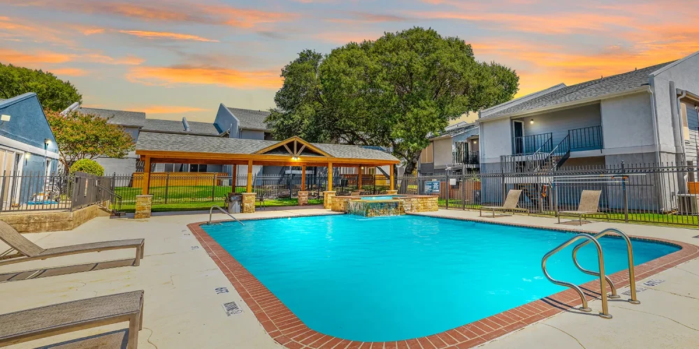 Paisley at Arlington 5