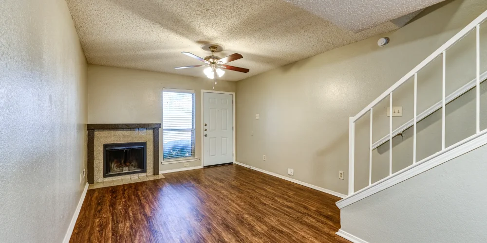 Parkwood Plaza Townhomes 1