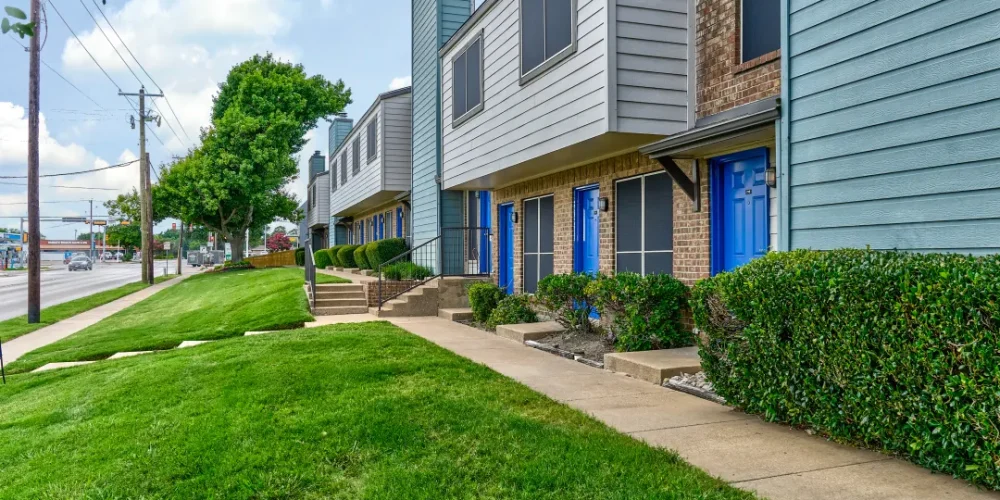 Parkwood Plaza Townhomes 5