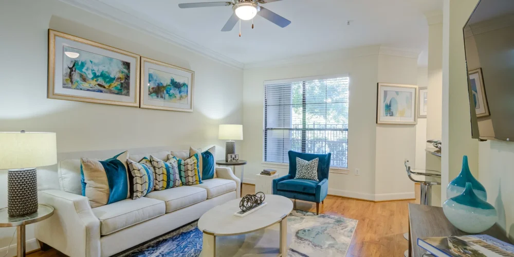 Renaissance At Preston Hollow 1