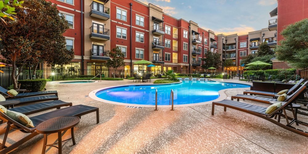Resort at 925 Main 5