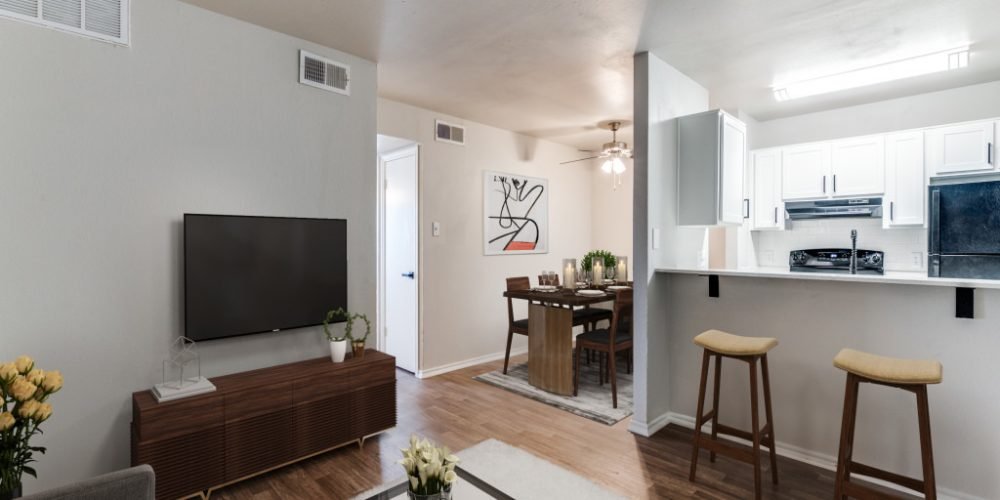 The Crest River District 1