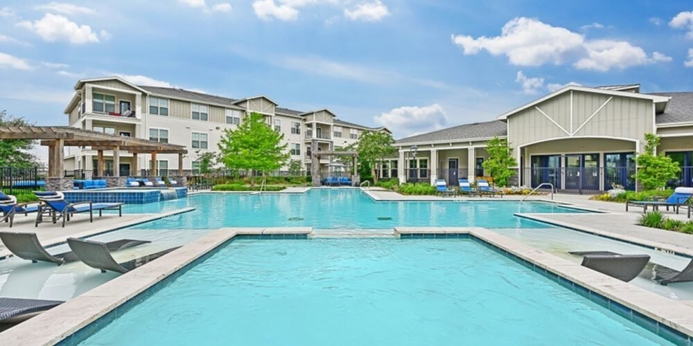 The Henry at Lake Houston 5