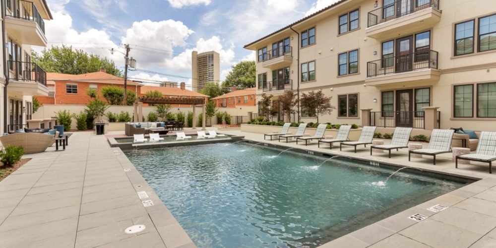 The Laurel Preston Hollow 5