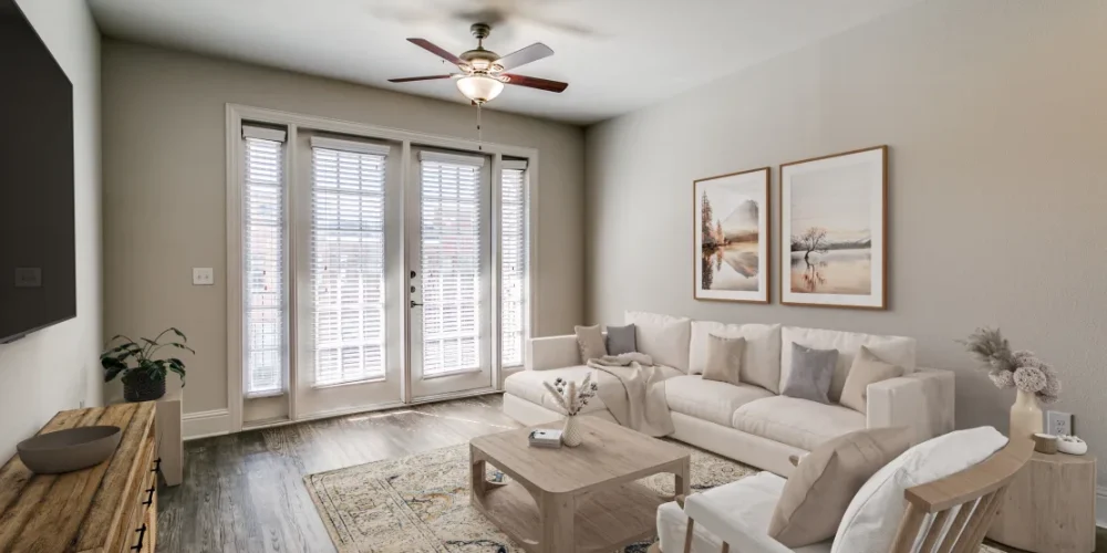 Varia at Highland Village 1