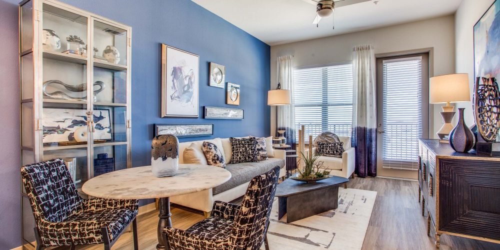 Westloop at the Diamond Interchange 1